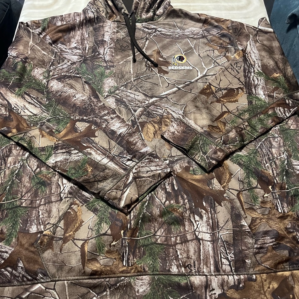 Dunbrooke Brown and Green Camo Washington Redskins Hooded Pullover 3XL